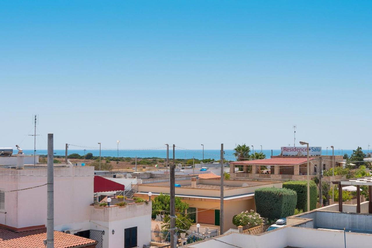 Ferienwohnung L'Attico Di Lido Marini Exterior foto